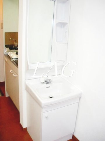 洗面設備　洗面台です。