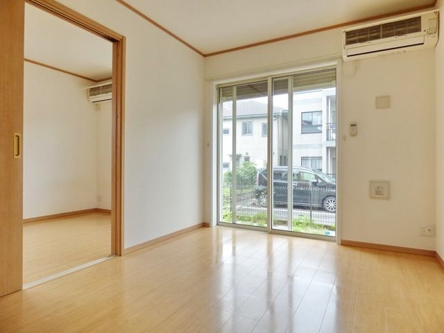 居室・リビング　居室