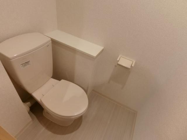 トイレ　参考写真