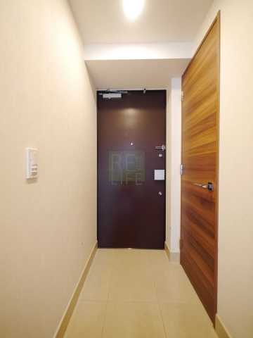 玄関　メゾンカルム市谷仲之町