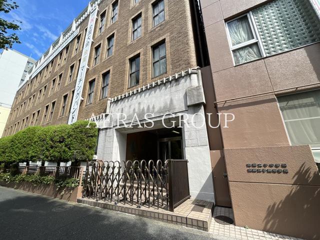 中学校　京華中学・高等学校（中学校）まで263m