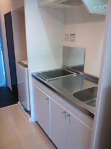 キッチン　写真は101号室のものとなります