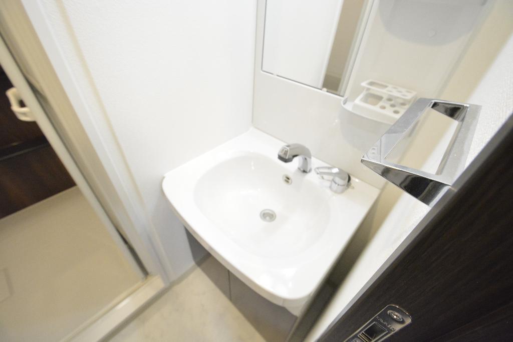 洗面設備　洗髪洗面化粧台