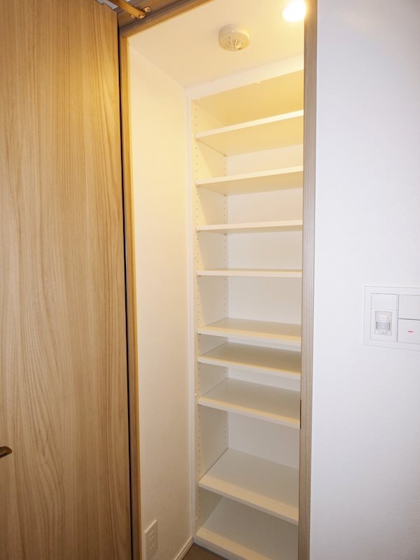 玄関　類似別号室