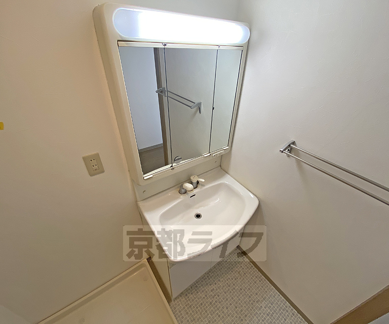 洗面設備　独立洗面台