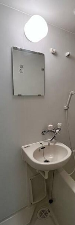 洗面設備　※同仕様写真