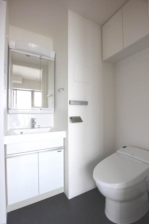 洗面設備　※参考写真