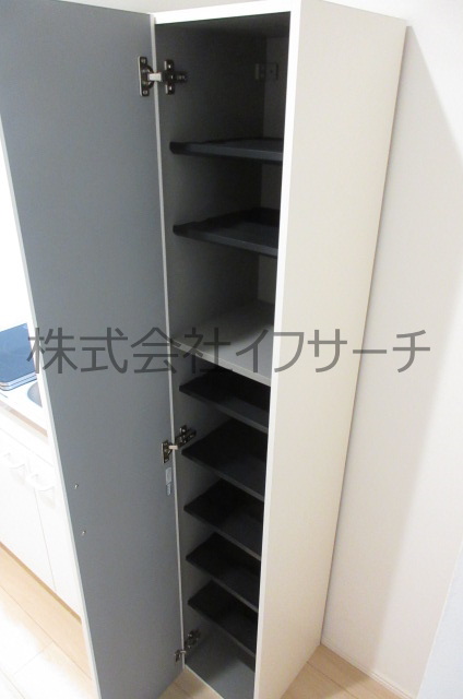 その他　シューズボックス　2026年3月25日16時撮影