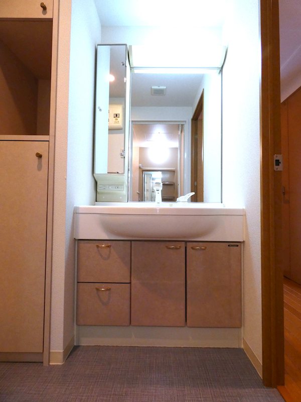 洗面設備　※同タイプ別居室のお写真です。