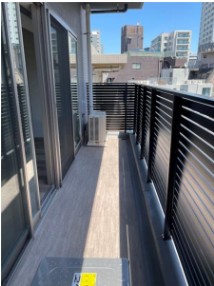 バルコニー　バルコニー