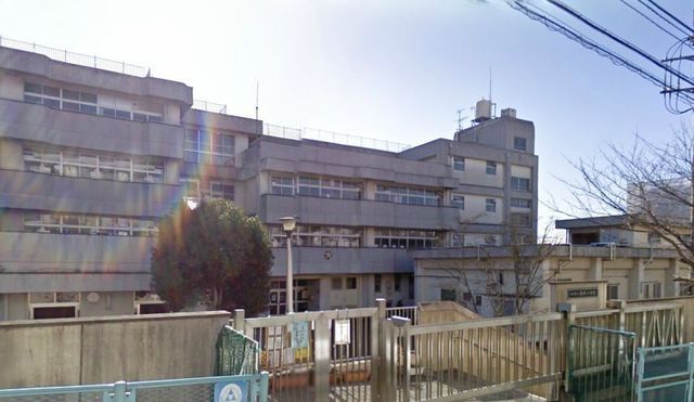 小学校　★★桜井小学校（小学校）まで670m