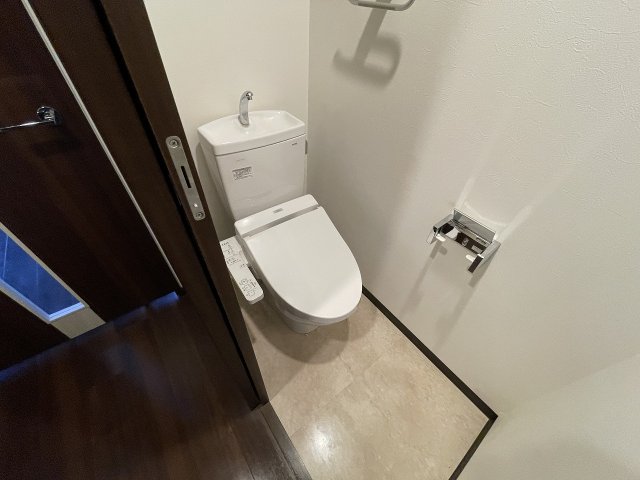 トイレ　参考写真