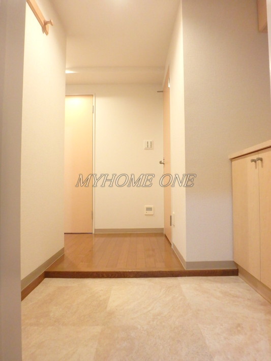 玄関　玄関ホール