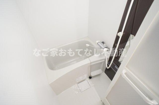 バス・シャワールーム　※写真は別号室