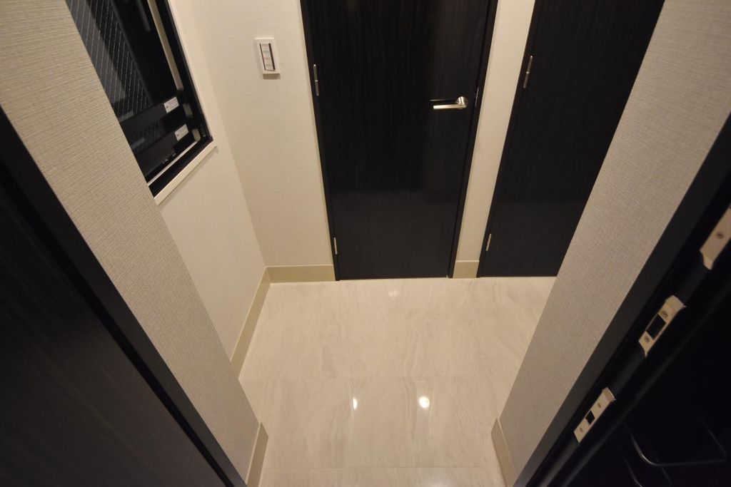 玄関　参考写真