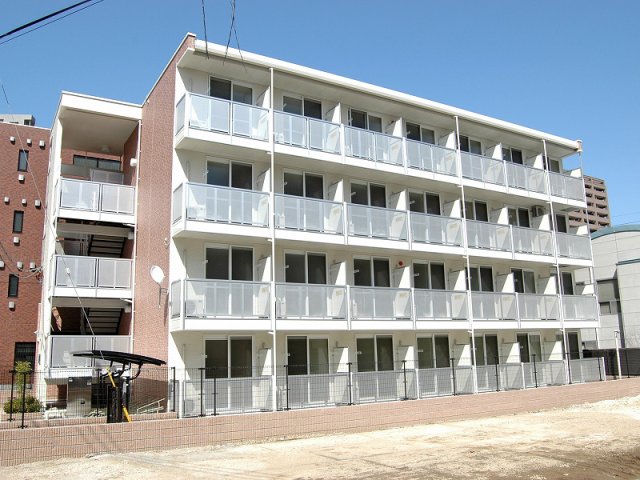 建物外観　2010年完成S造マンション♪家具・家電付き！