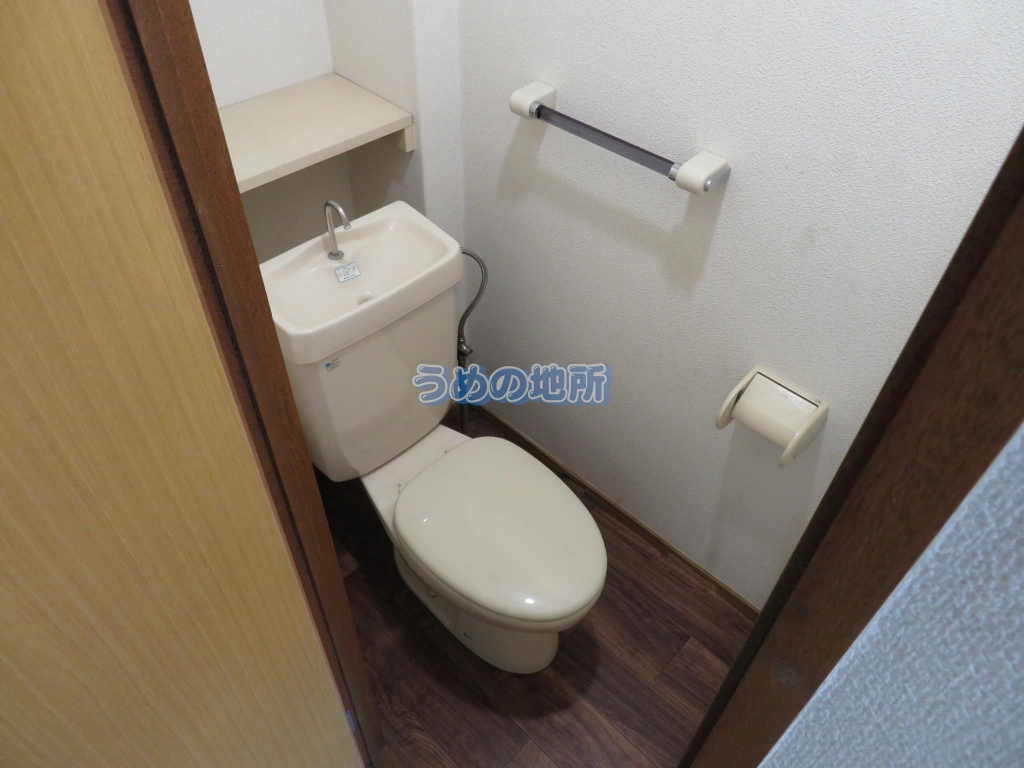 トイレ　トイレ