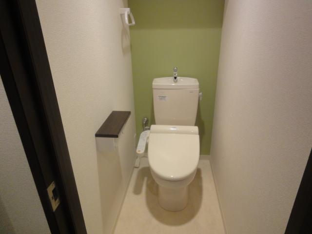 トイレ　類似画像　現状優先