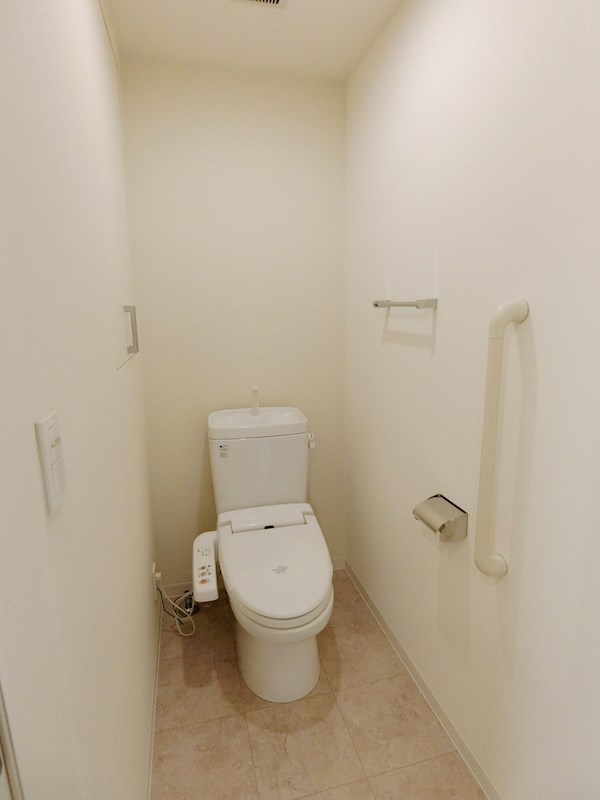 トイレ　参考写真