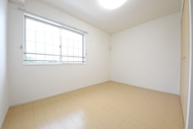 その他部屋・スペース　６帖の洋室です