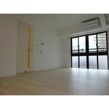 居室・リビング　アメックス博多県庁前