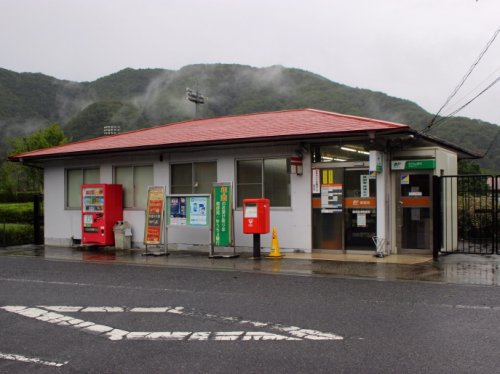 郵便局　御津高津郵便局（郵便局）まで7913m