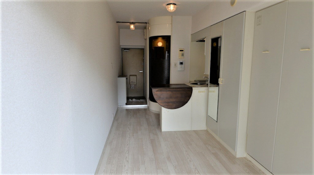 居室・リビング　写真は同マンションの別のお部屋のものです