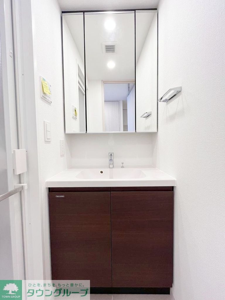 洗面設備　お問合せは(株)タウンハウジング赤坂店へ【03-5563-…