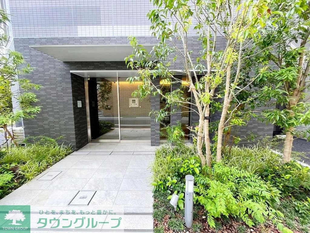 エントランス　お問合せは(株)タウンハウジング赤坂店へ【03-5563-…