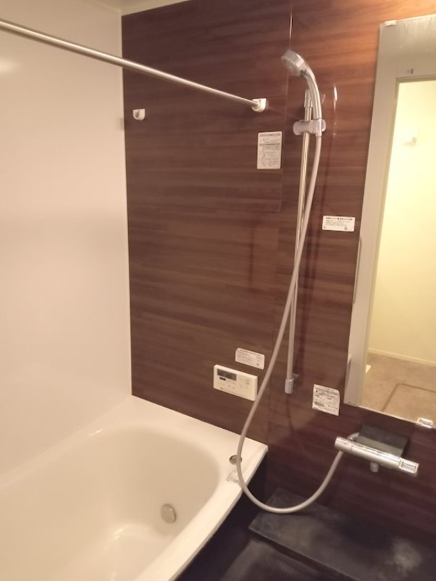 バス・シャワールーム