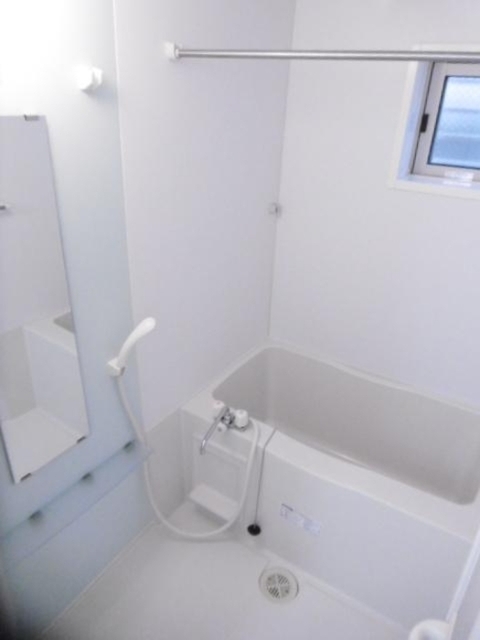 バス・シャワールーム　浴室換気乾燥機付きバスルーム