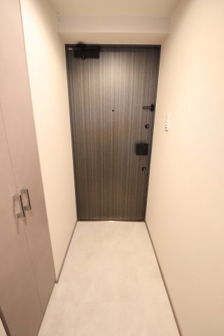 玄関　明るい玄関です