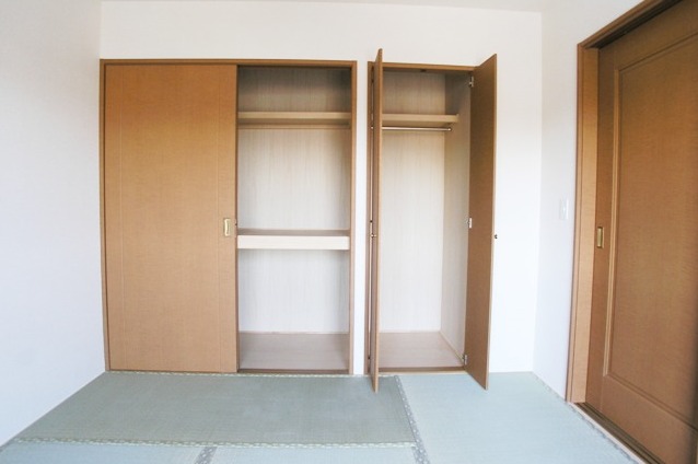収納　レスポワール海老名