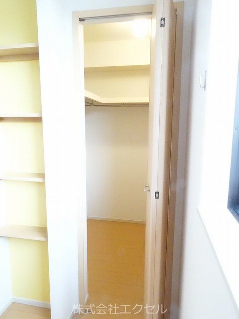 収納　収納完備でお部屋を広くお使いいただけます。