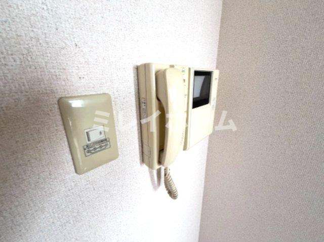 セキュリティ　同建物内、別のお部屋の参考写真になります。