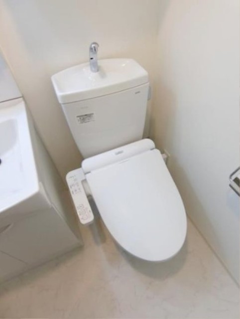 トイレ　別部屋同仕様