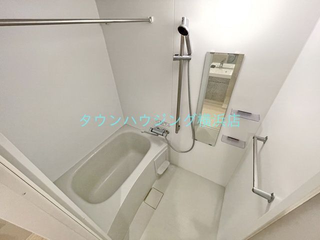 バス・シャワールーム　別部屋参考画像