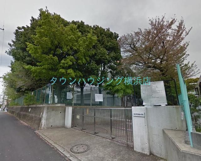 小学校　★★神橋小学校（小学校）まで560m