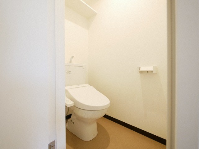 トイレ　落ち着いたトイレです