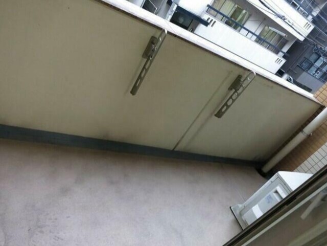 バルコニー　バルコニーあります