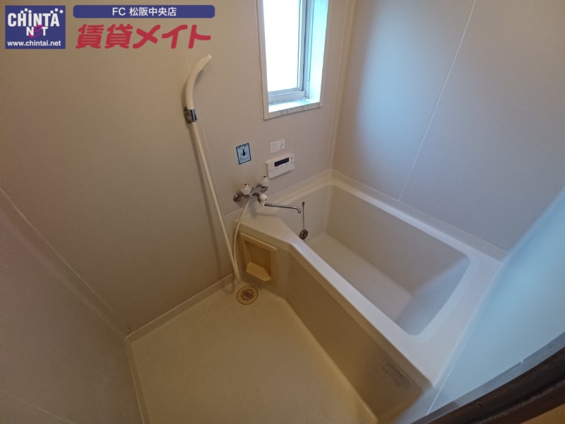 バス・シャワールーム　同型参考写真