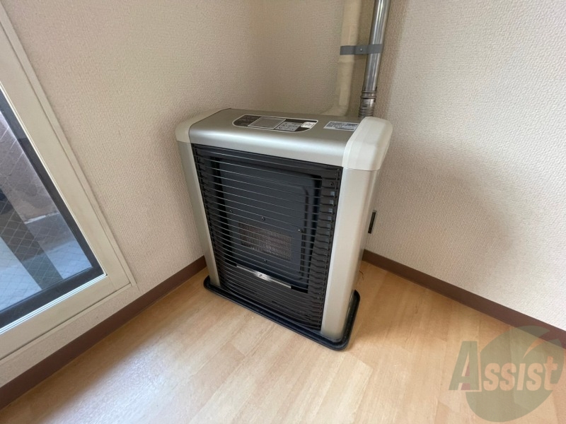 その他設備　灯油暖房です。札幌の寒い冬もこれで大丈夫！