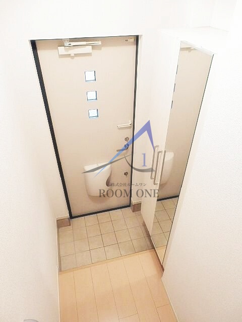 玄関　玄関です。