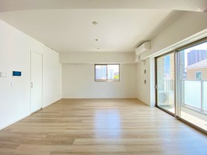 居室・リビング　スターバックスコーヒーアトレ恵比寿店（2F）