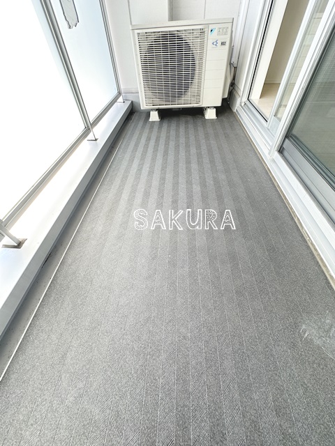 バルコニー　便利で嬉しいバルコニー付きです♪