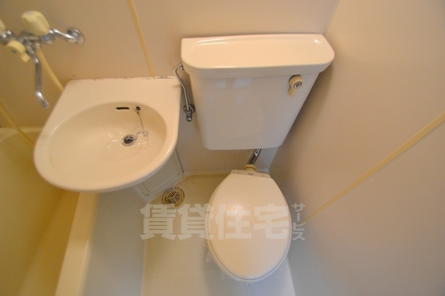トイレ　UB