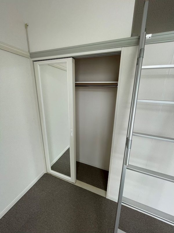 収納　※同タイプ・別号室の写真です★（実際のお部屋とは異なります）