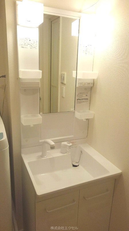 洗面設備　同等タイプのイメージ写真です。