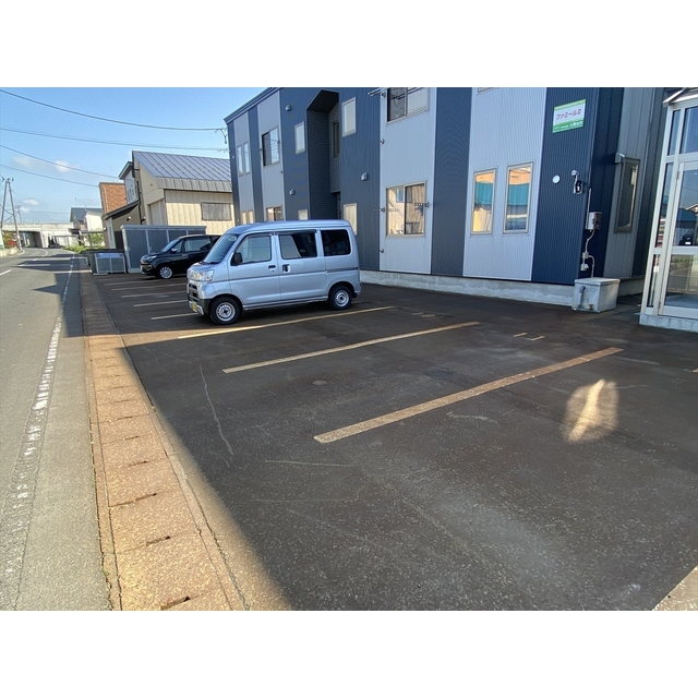駐車場　駐車場の様子