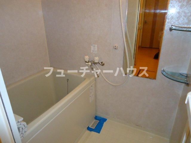 バス・シャワールーム　浴室